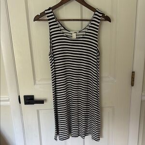 H&M Black and White Sleeveless Sheath Midi Dress